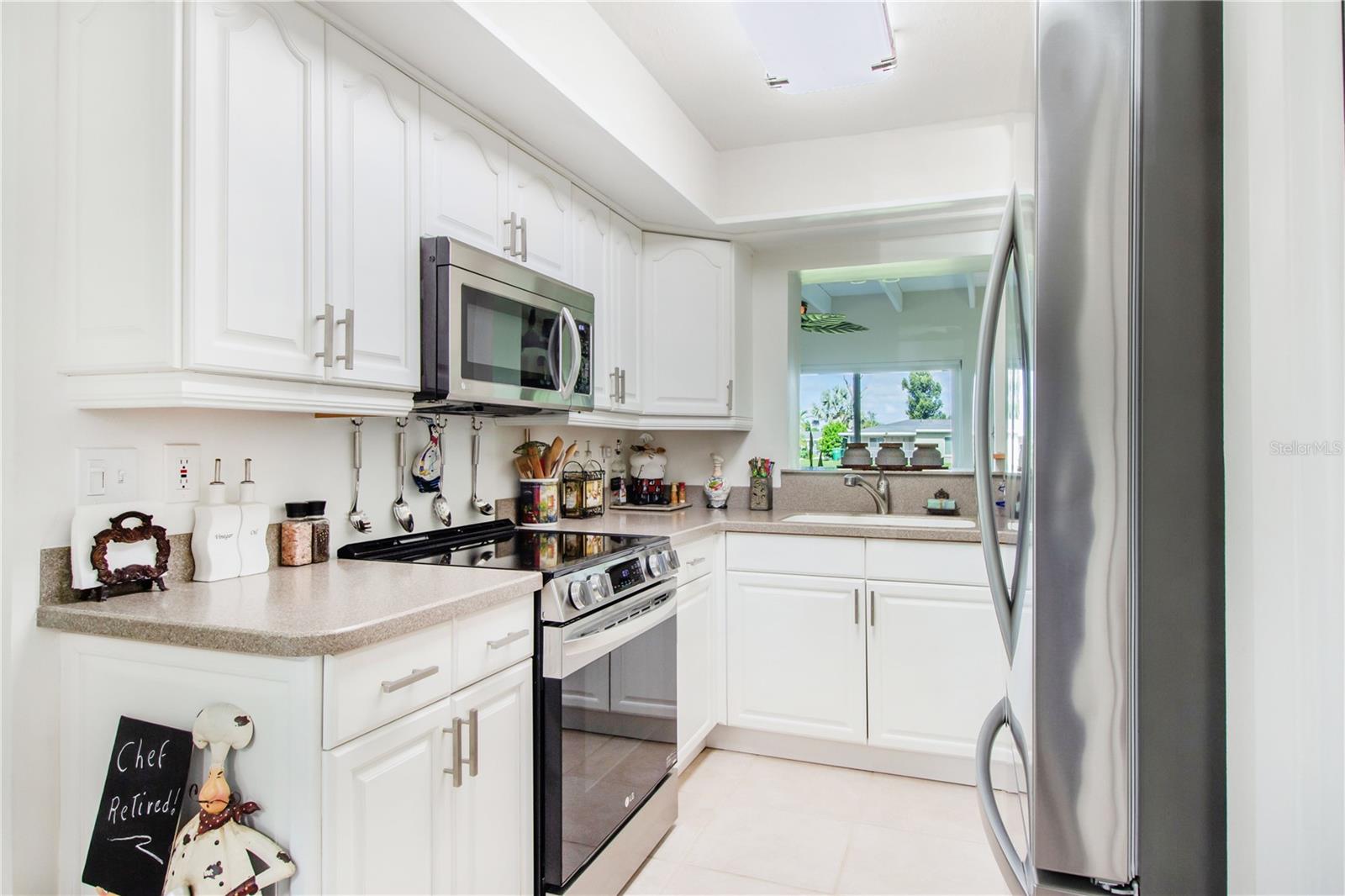 Image 18 of 52 For 122 Annapolis Lane