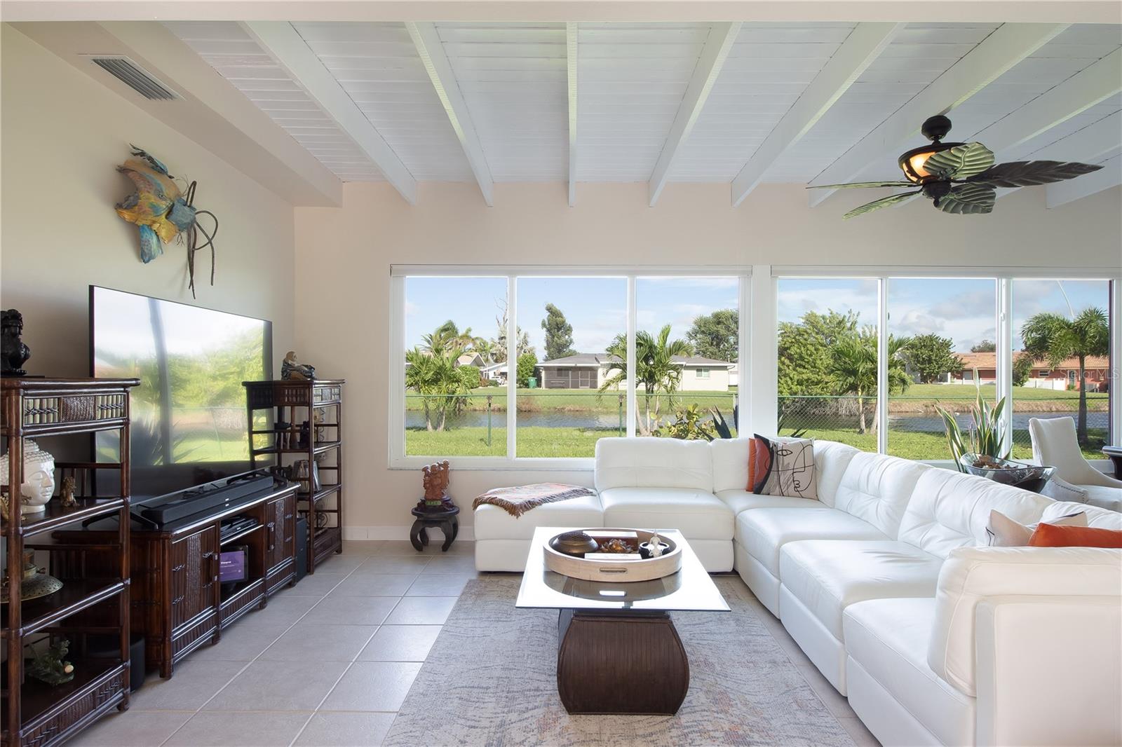 Image 23 of 52 For 122 Annapolis Lane