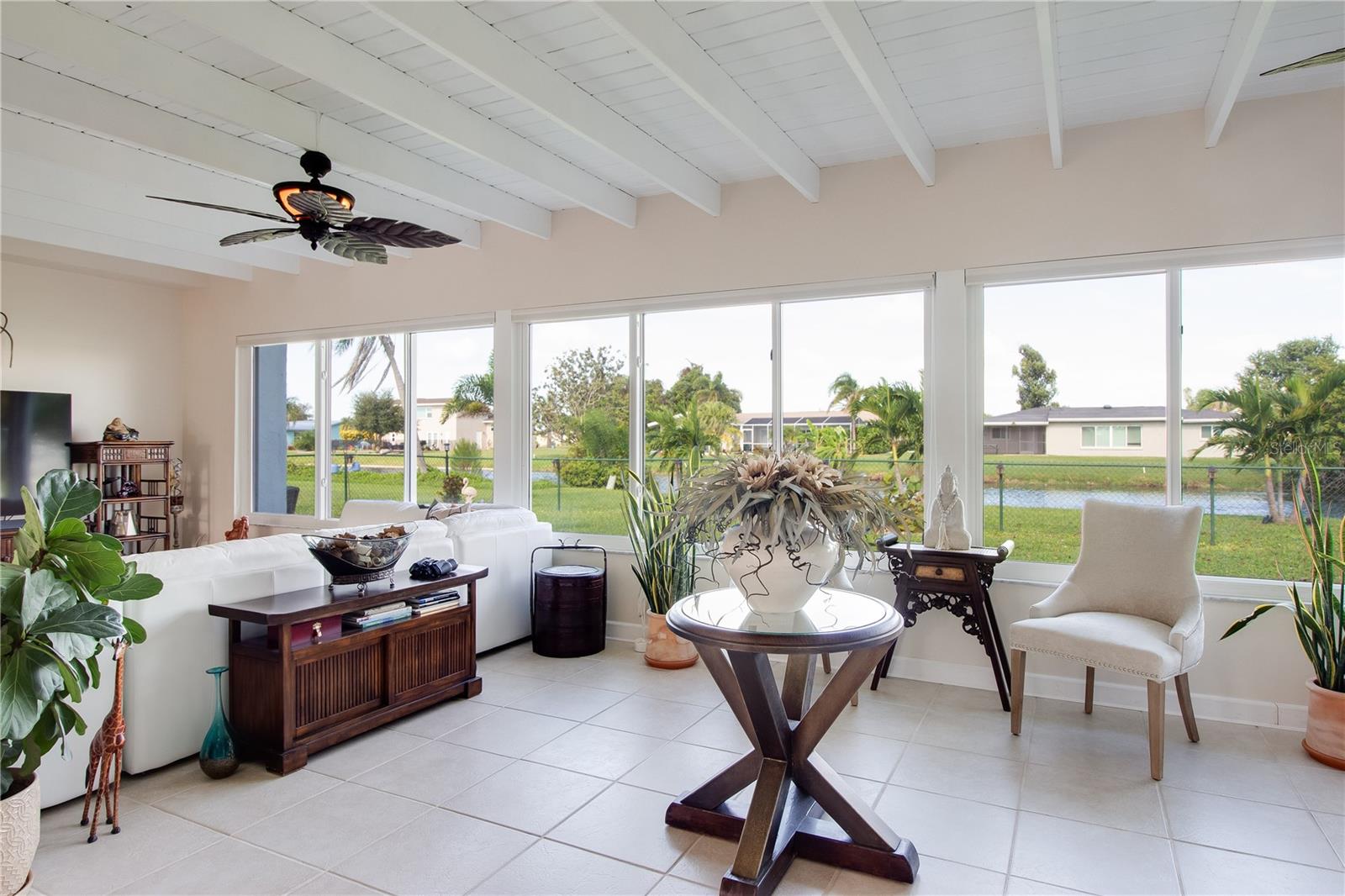 Image 26 of 52 For 122 Annapolis Lane