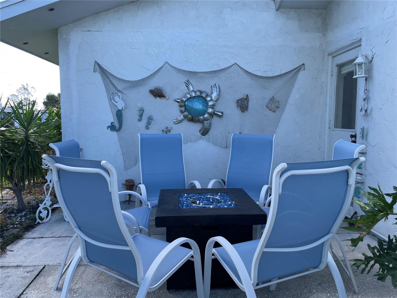 Image 44 of 52 For 122 Annapolis Lane