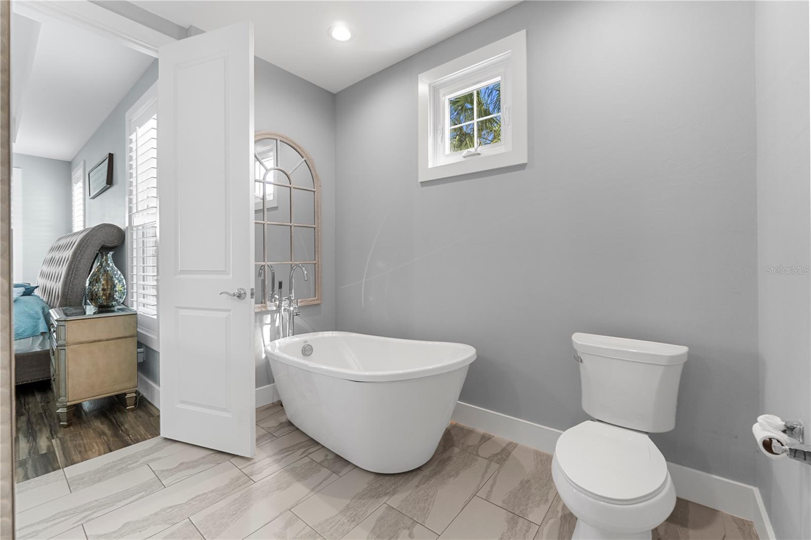 Image 35 of 86 For 42138 Lake Timber Drive