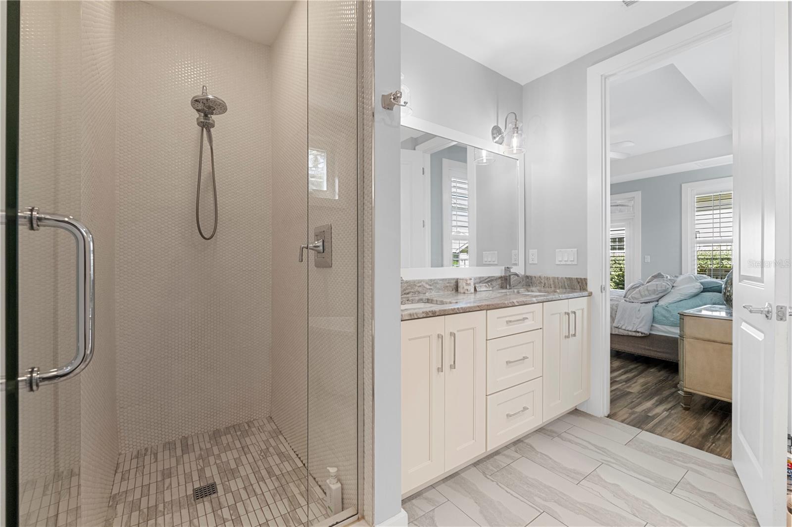 Image 36 of 86 For 42138 Lake Timber Drive