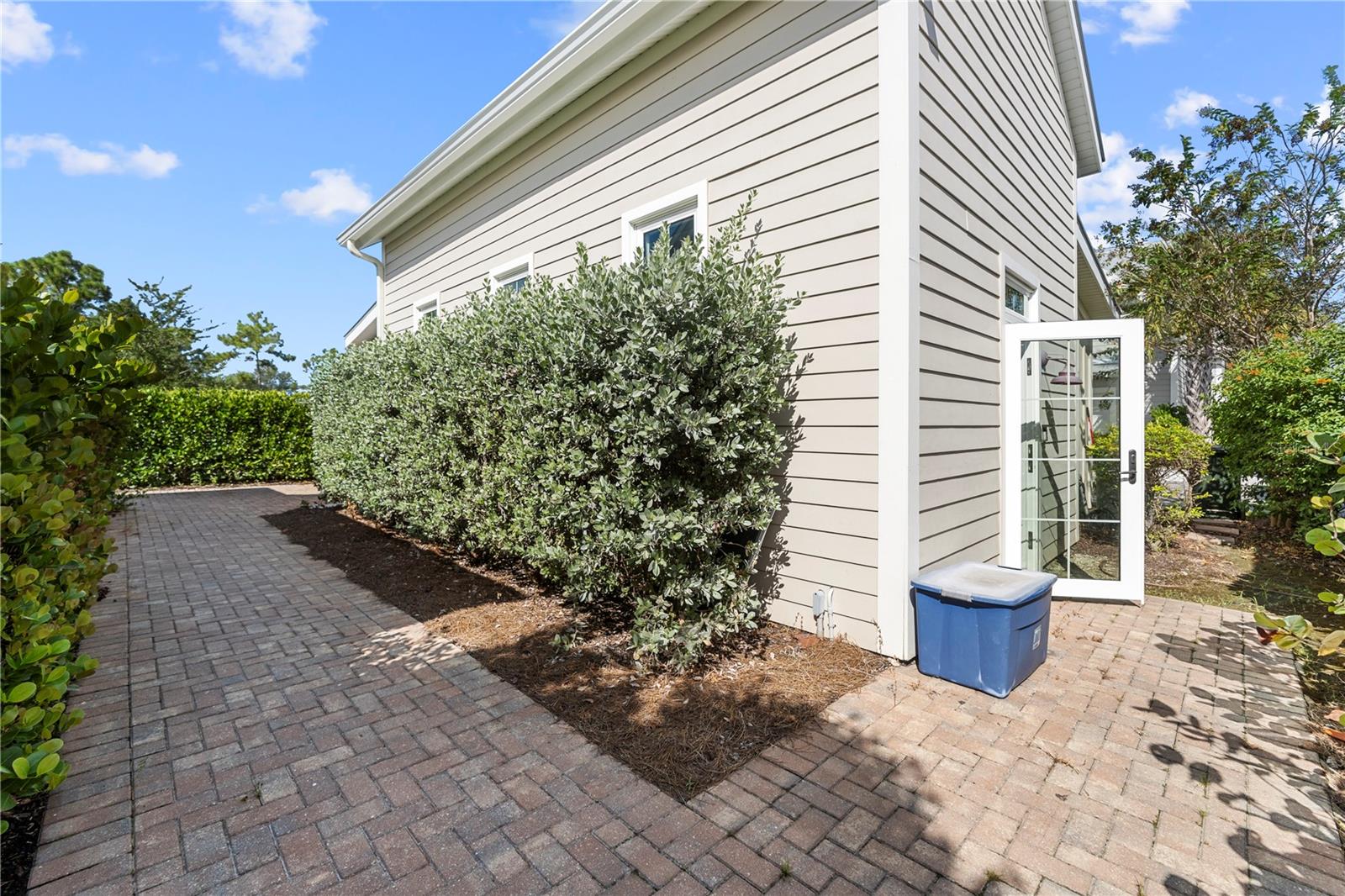 Image 39 of 86 For 42138 Lake Timber Drive