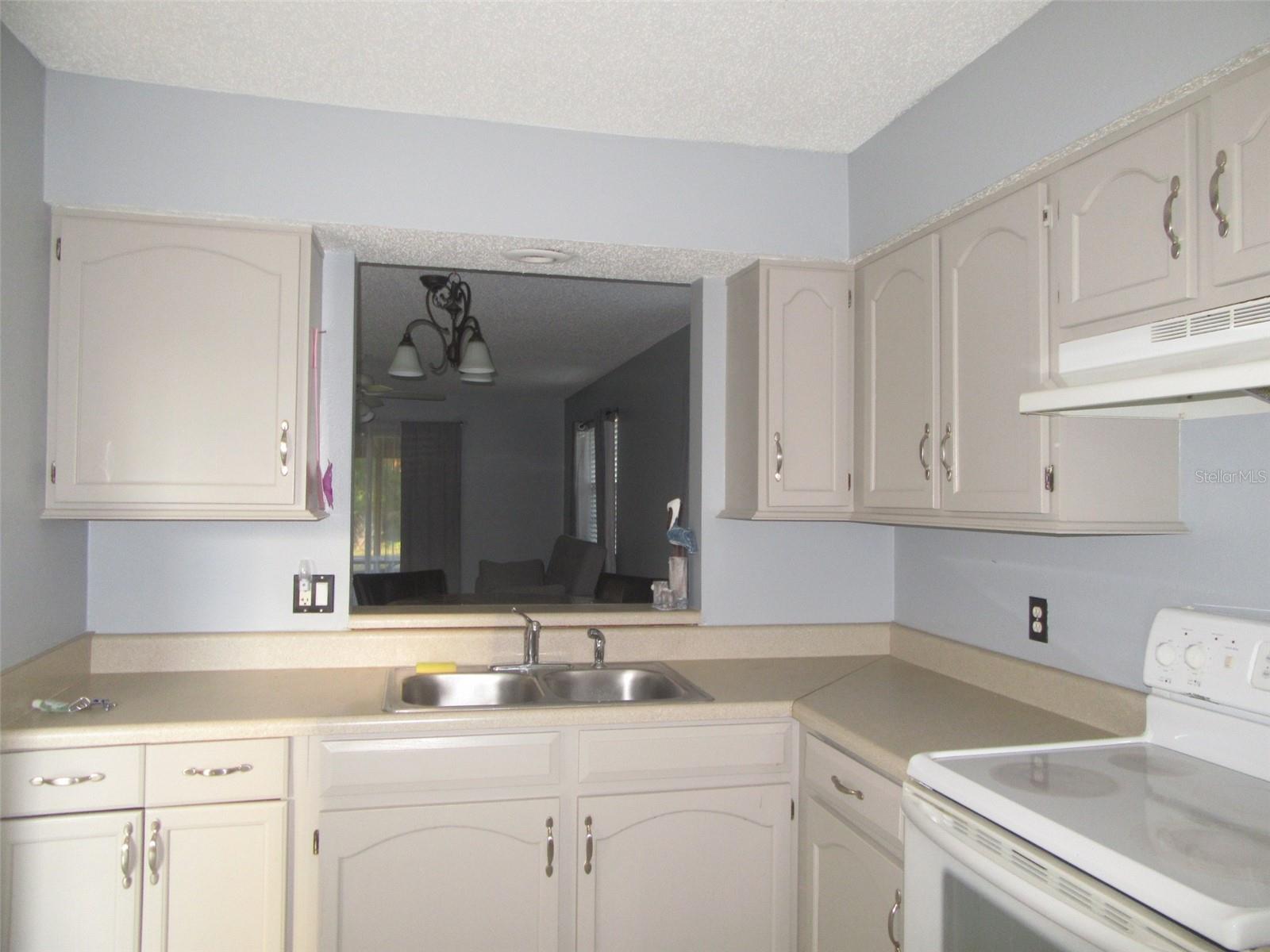 Image 4 of 12 For 264 Camillia Lane B