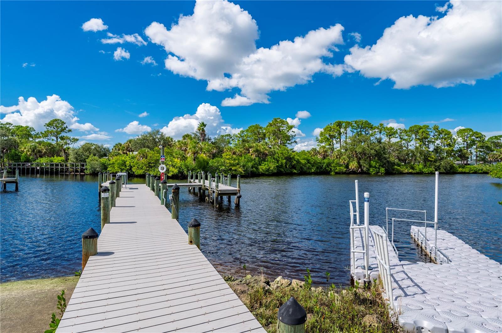 Image 35 of 55 For 265 Mariner Drive