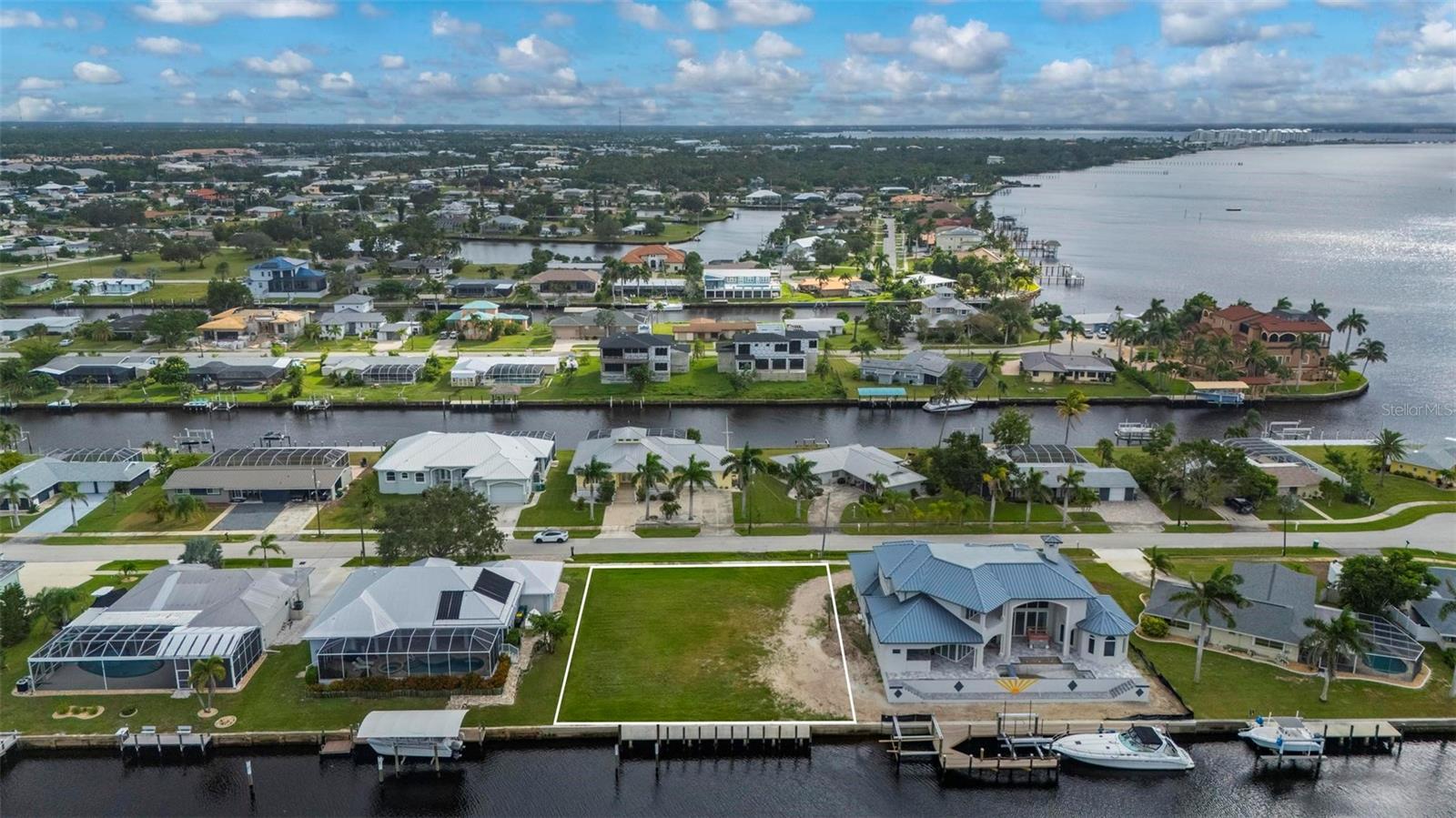 Image 12 of 37 For 234 Beeney Road Se