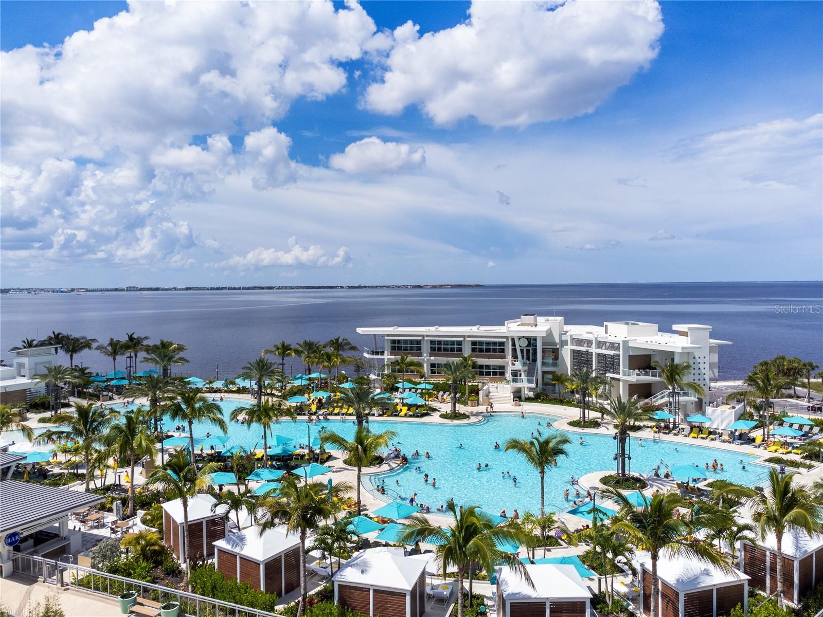 Image 17 of 37 For 234 Beeney Road Se