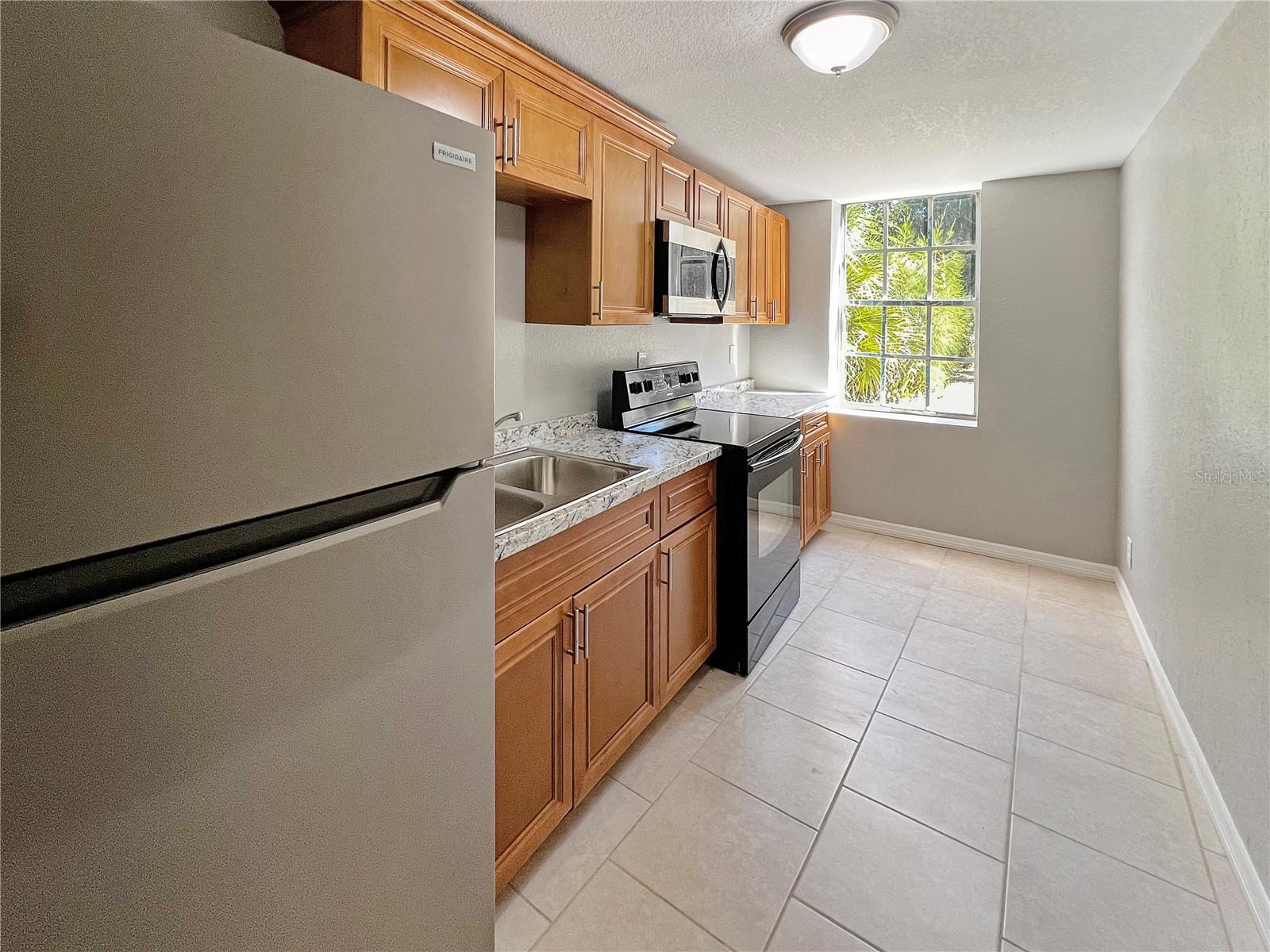 Image 12 of 40 For 15206 Stringfellow Road 3 & 4