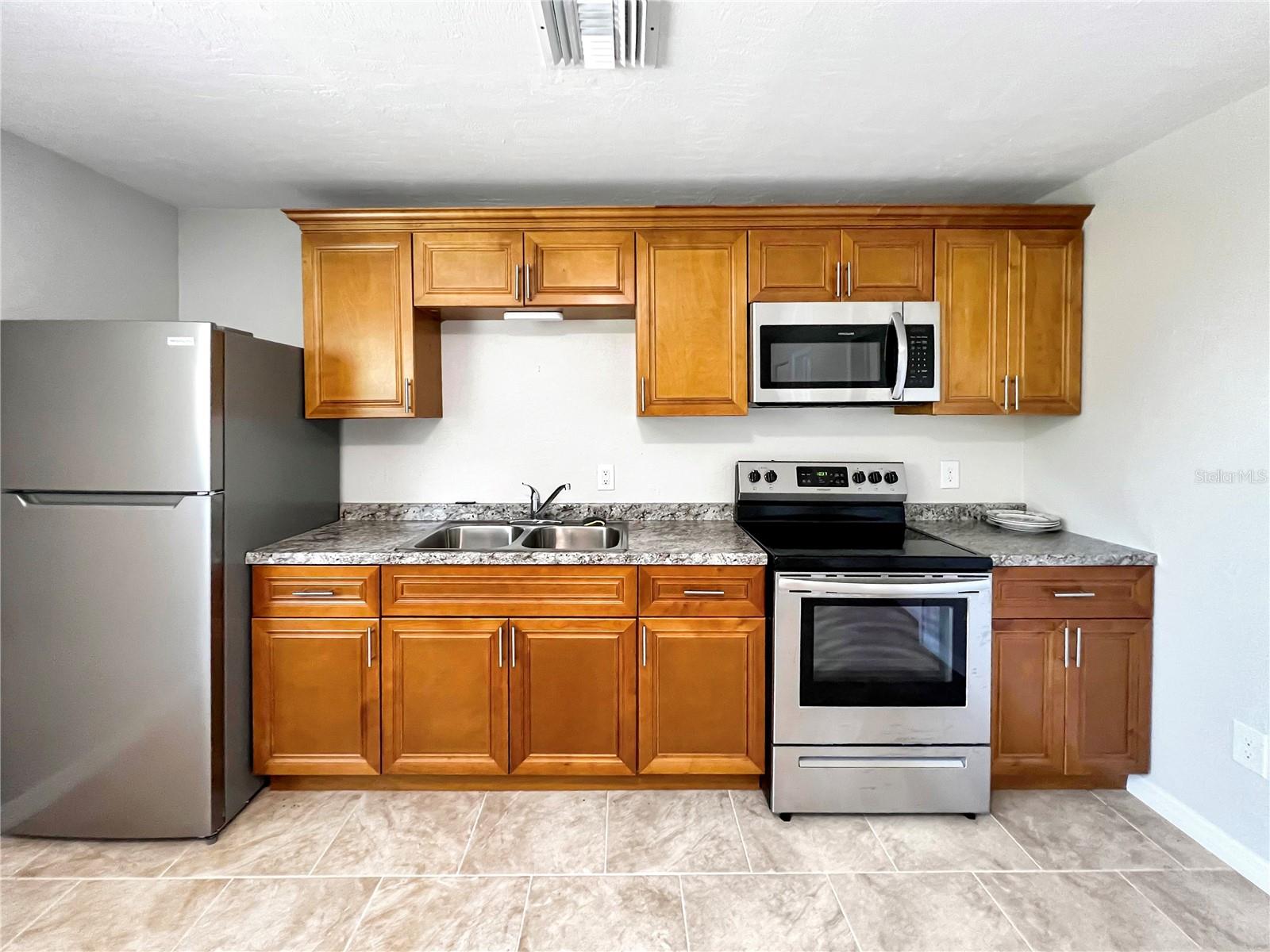 Image 28 of 40 For 15206 Stringfellow Road 3 & 4