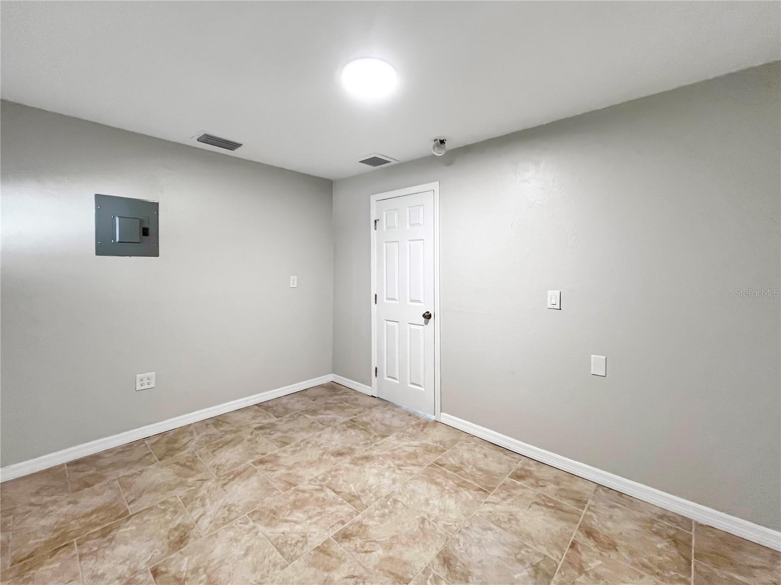 Image 32 of 40 For 15206 Stringfellow Road 3 & 4