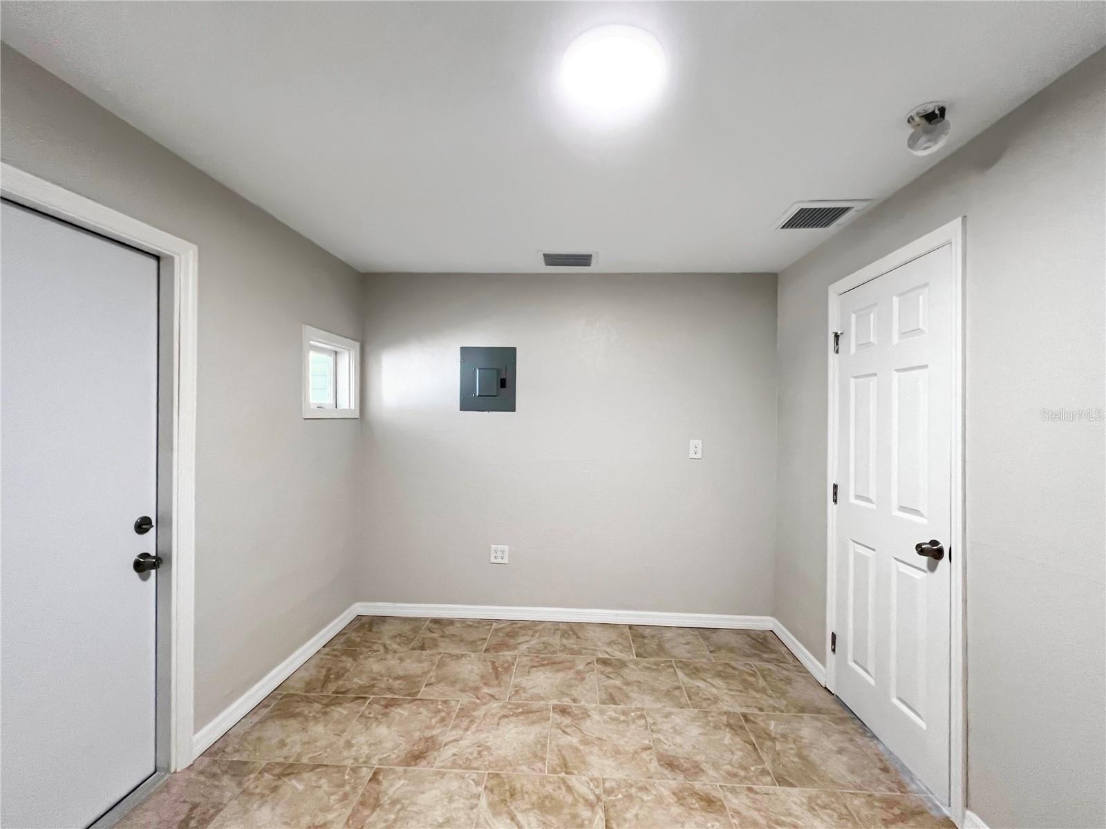 Image 33 of 40 For 15206 Stringfellow Road 3 & 4