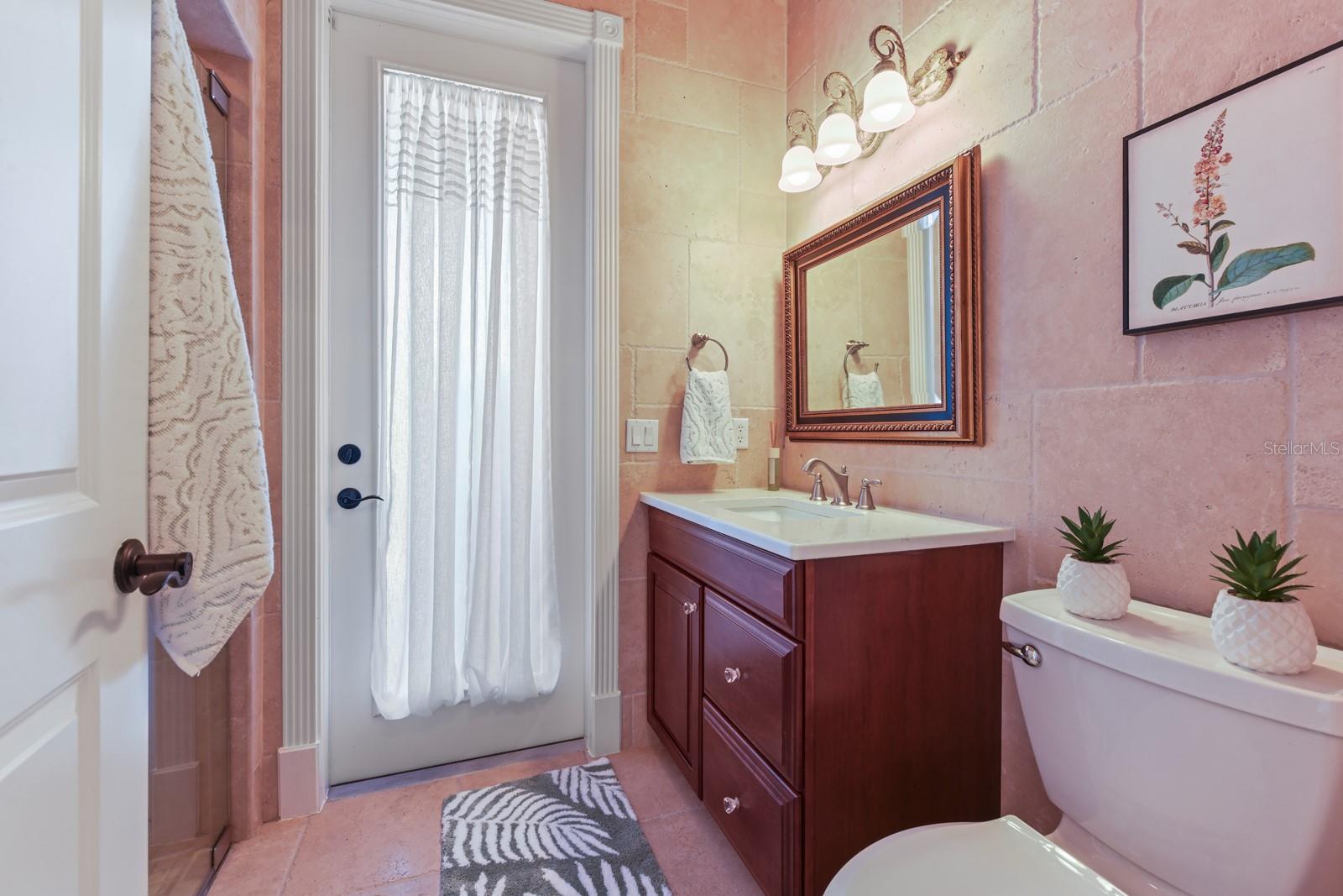 Image 13 of 59 For 4409 Crews Court