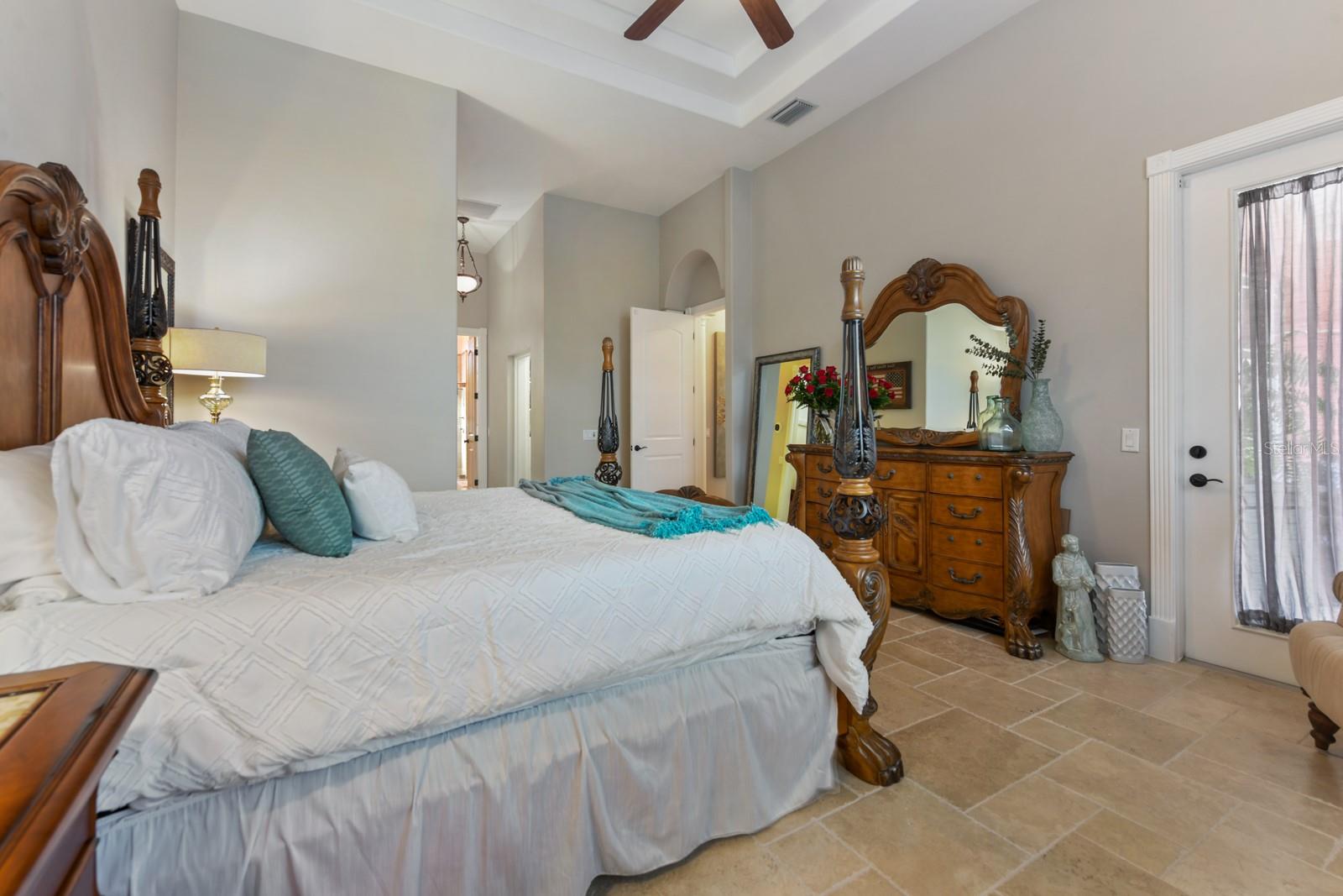 Image 16 of 59 For 4409 Crews Court