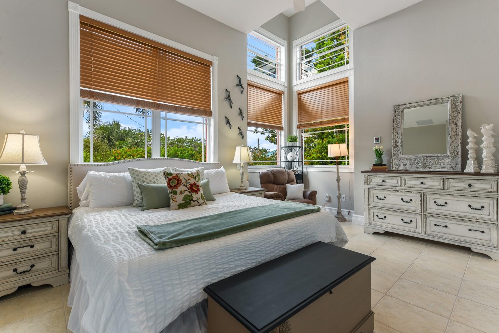 Image 26 of 59 For 4409 Crews Court