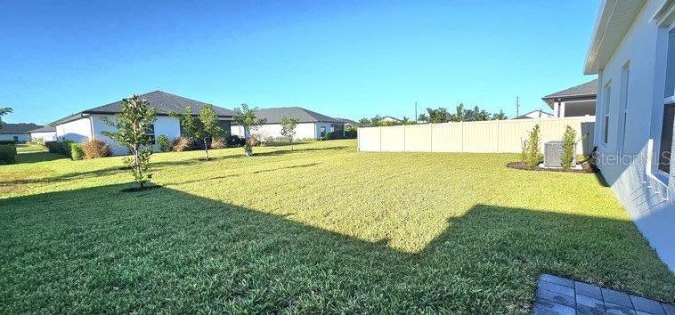 Image 13 of 44 For 16855 Castoro Drive