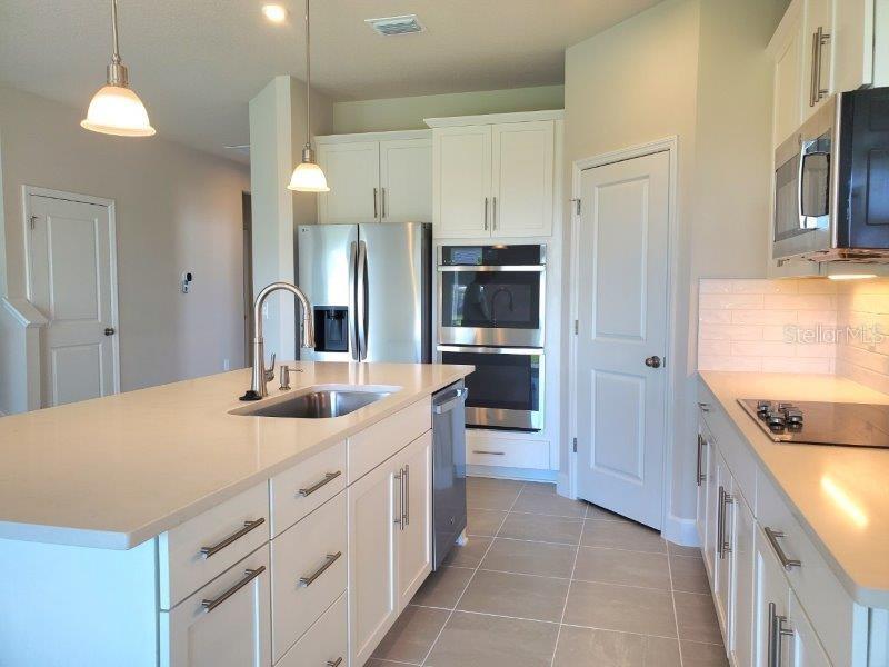 Image 15 of 44 For 16855 Castoro Drive