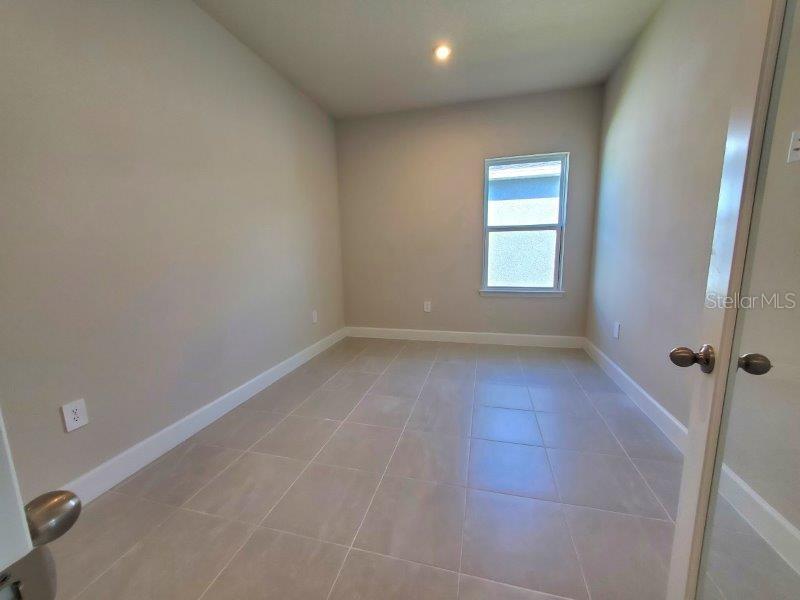 Image 16 of 44 For 16855 Castoro Drive