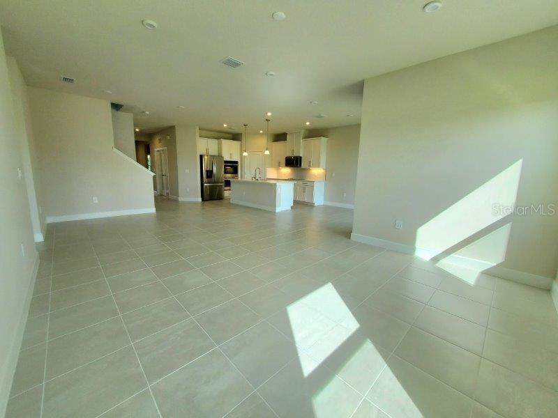 Image 19 of 44 For 16855 Castoro Drive