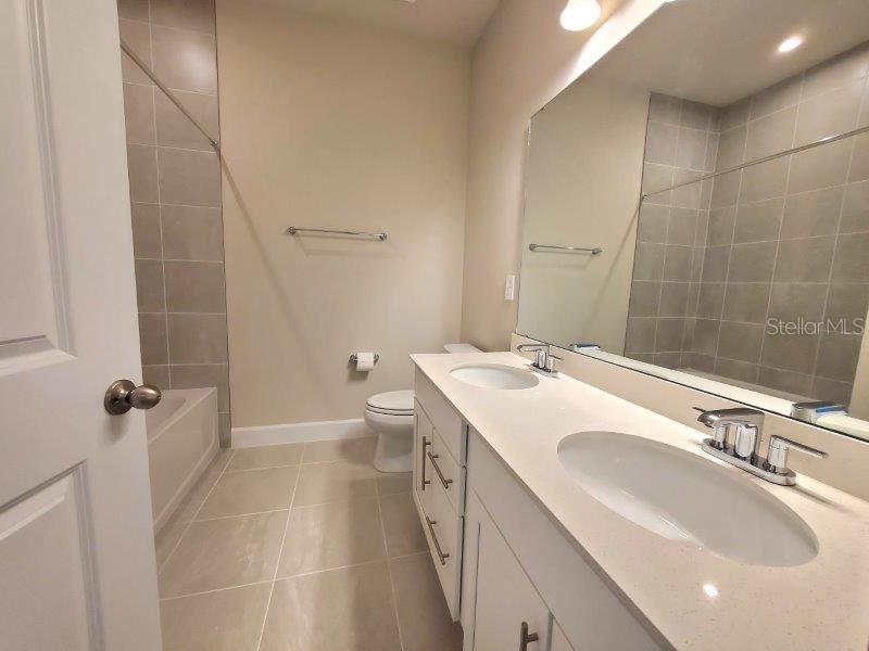 Image 30 of 44 For 16855 Castoro Drive