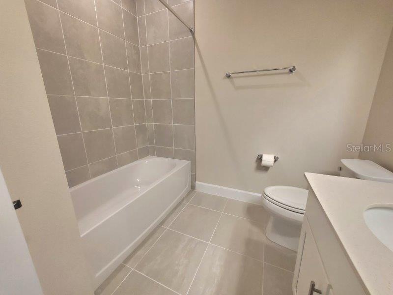 Image 31 of 44 For 16855 Castoro Drive