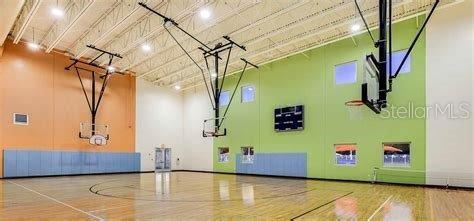 Image 6 of 44 For 16855 Castoro Drive