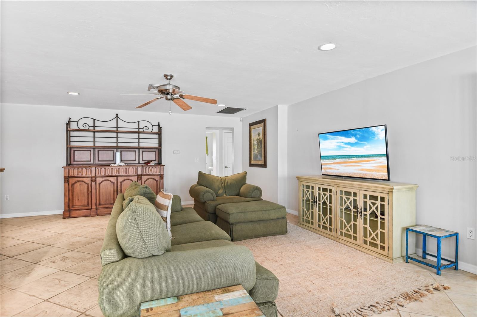 Image 13 of 36 For 2019 28th Terrace