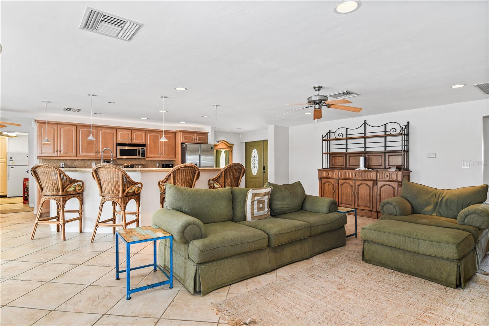 Image 14 of 36 For 2019 28th Terrace