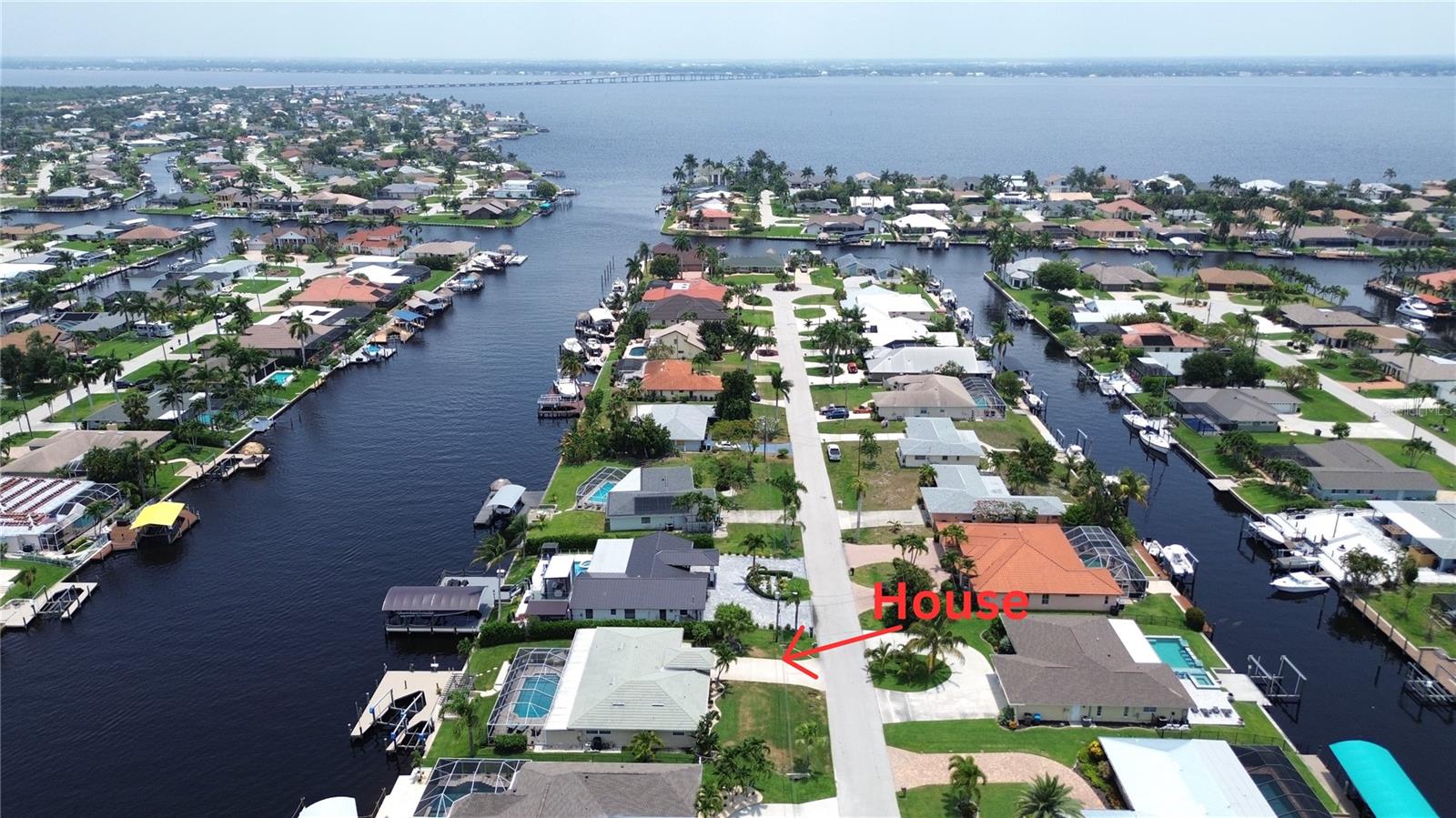 Image 3 of 36 For 2019 28th Terrace