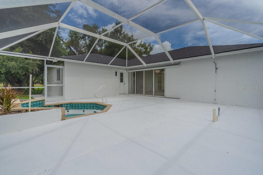 Image 33 of 40 For 16275 Horizon Road