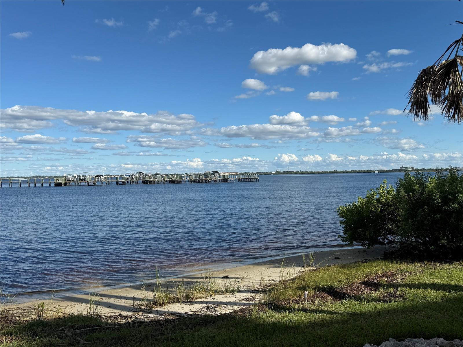 Image 12 of 19 For 5114 Melbourne Street A204