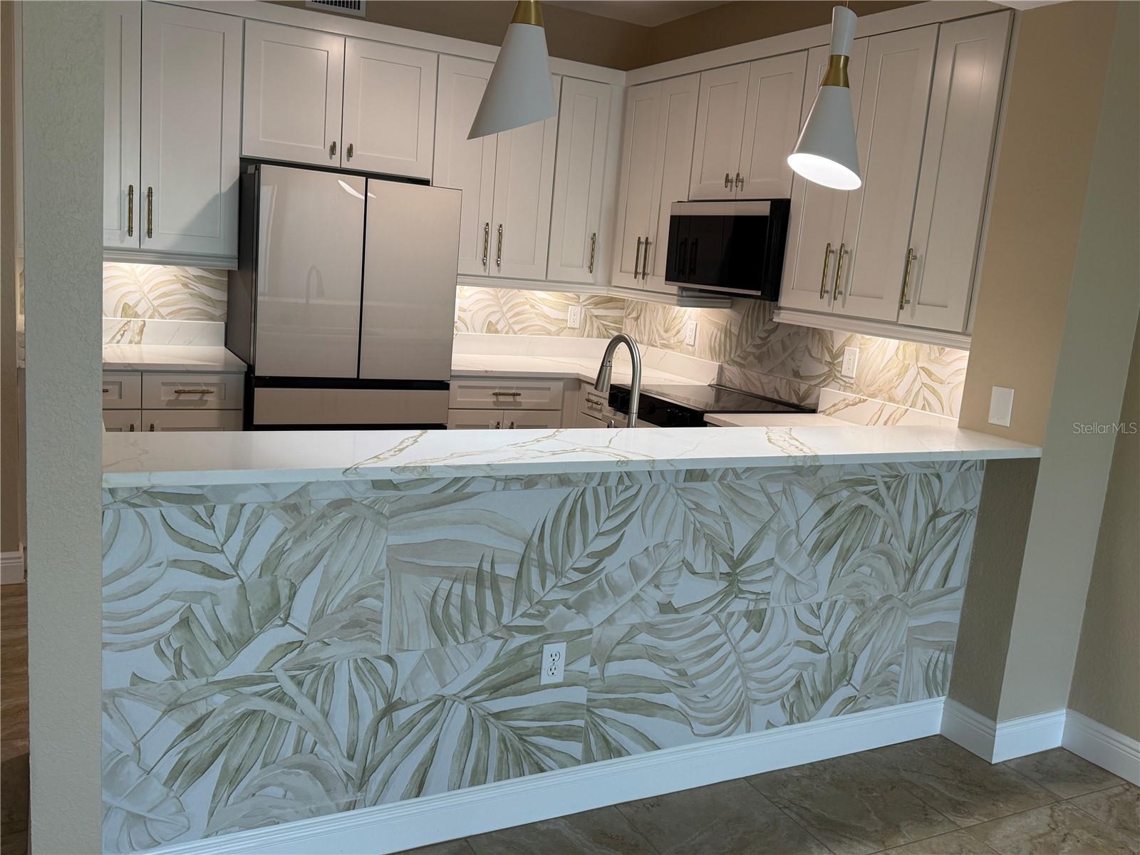 Image 7 of 19 For 5114 Melbourne Street A204