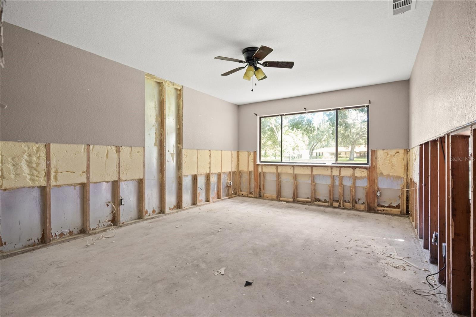 Image 13 of 26 For 1743 Itchepackesassa Drive