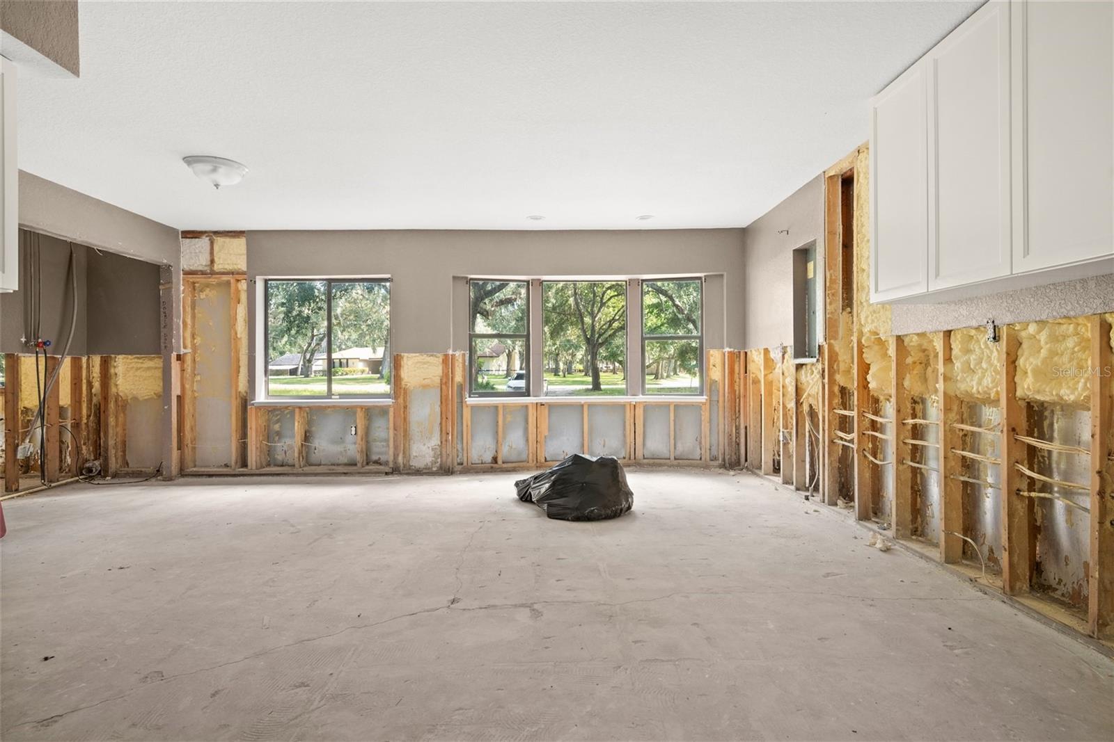 Image 7 of 26 For 1743 Itchepackesassa Drive