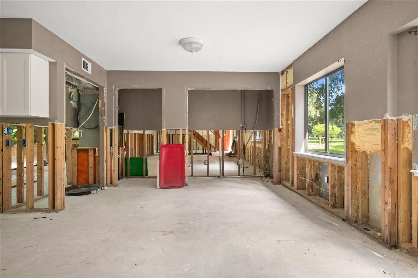 Image 9 of 26 For 1743 Itchepackesassa Drive