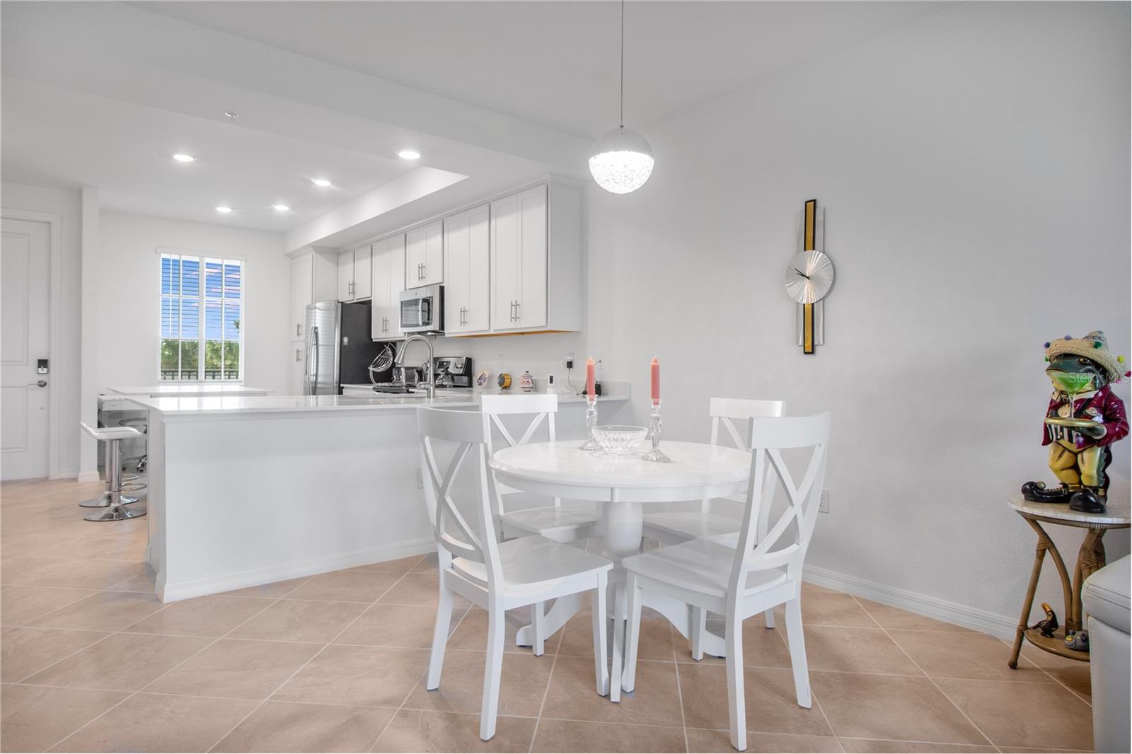 Image 16 of 53 For 12240 Wellen Golf Street 204