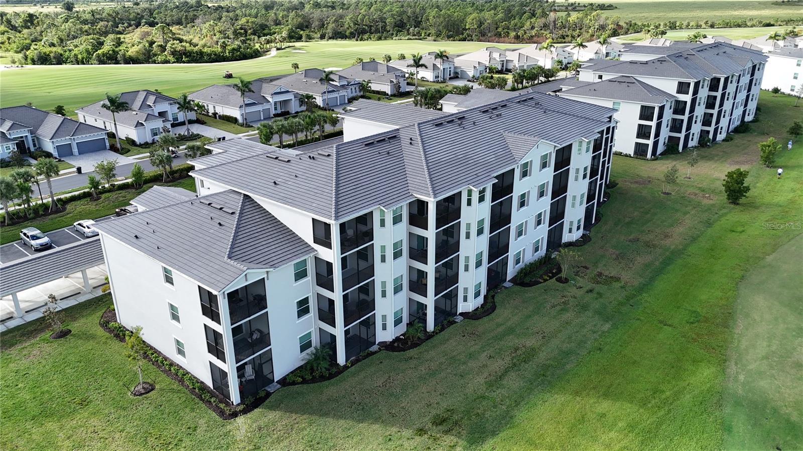 Image 32 of 53 For 12240 Wellen Golf Street 204