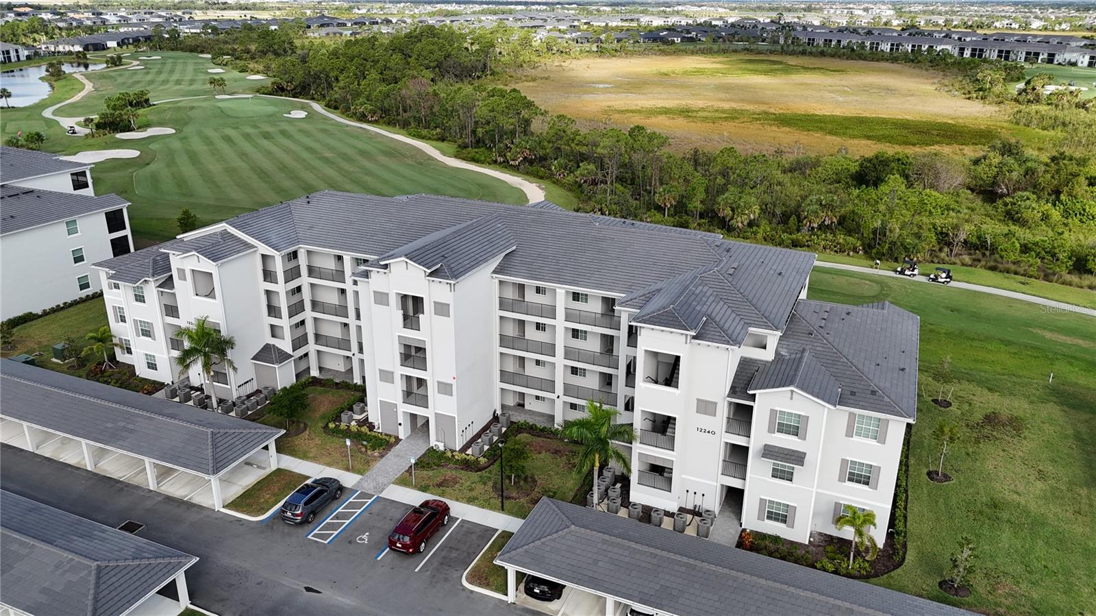 Image 5 of 53 For 12240 Wellen Golf Street 204