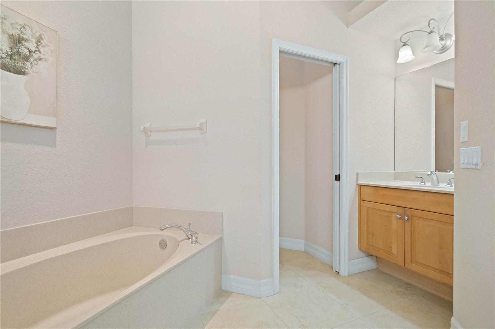 Image 22 of 56 For 5283 Pine Shadow Lane