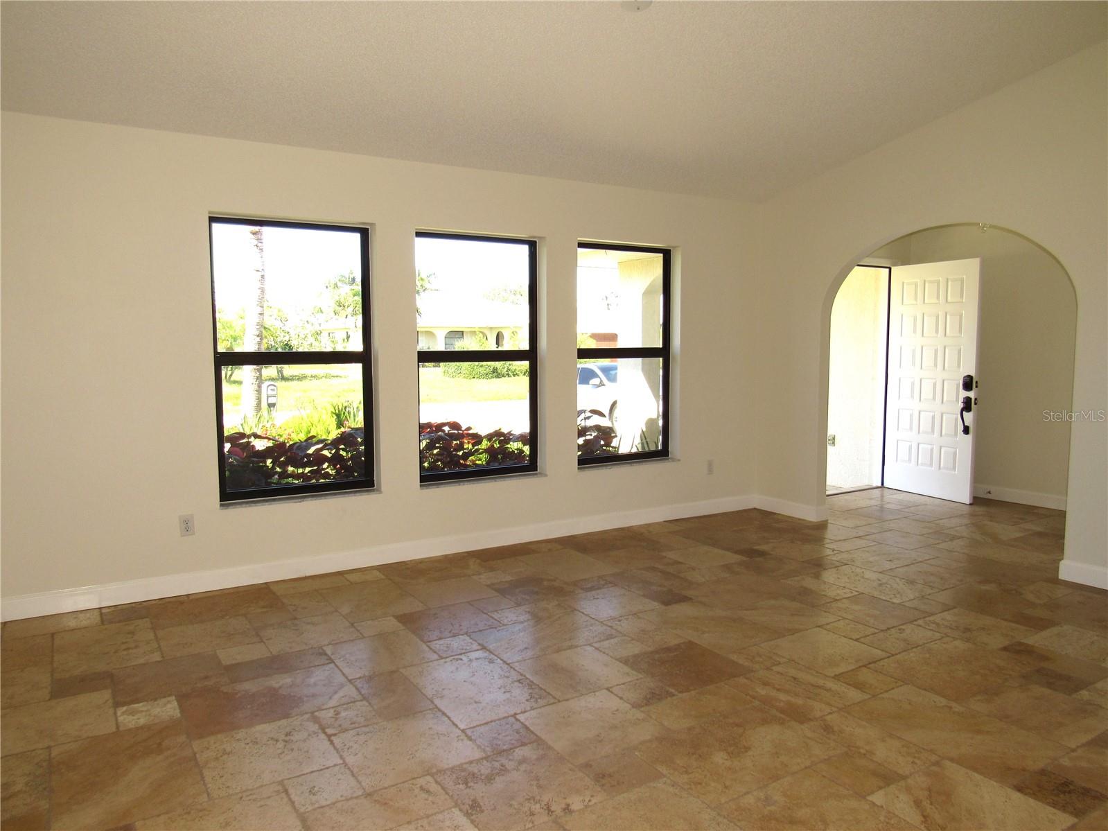 Image 6 of 28 For 1155 Osceola Boulevard