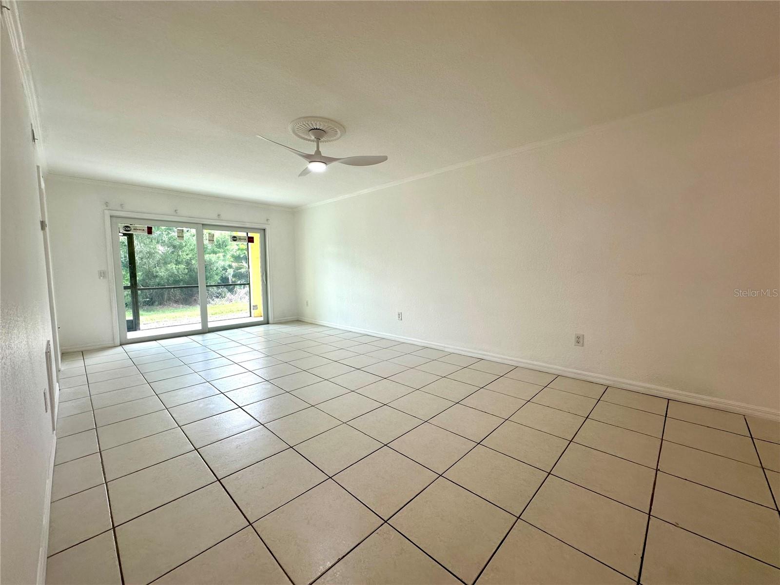 Image 11 of 26 For 25050 Sandhill Boulevard Apt A1
