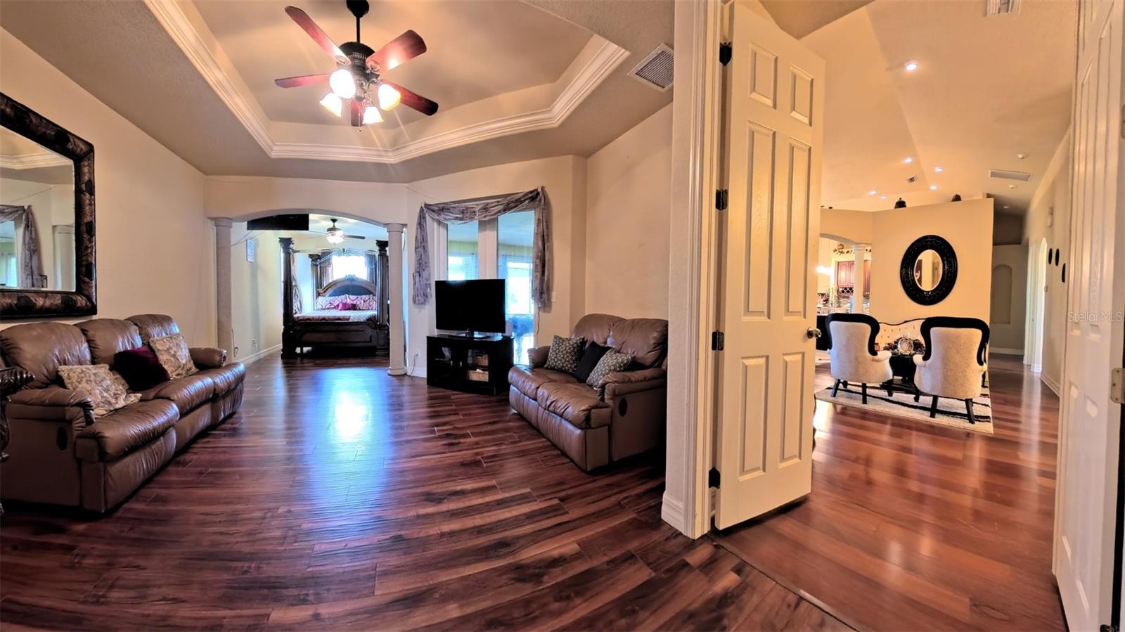 Image 14 of 29 For 1509 Moore Avenue