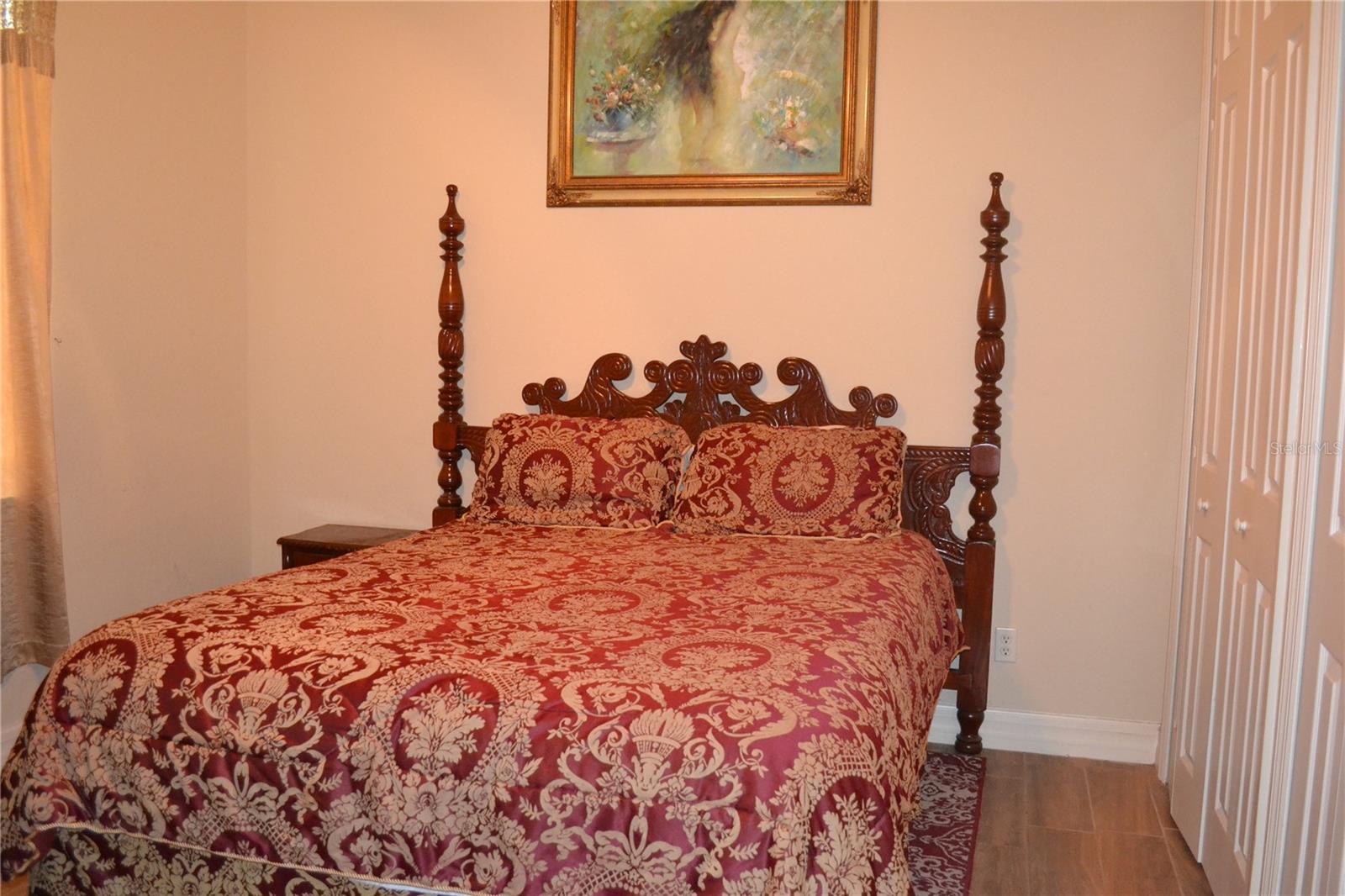 Image 24 of 29 For 1509 Moore Avenue