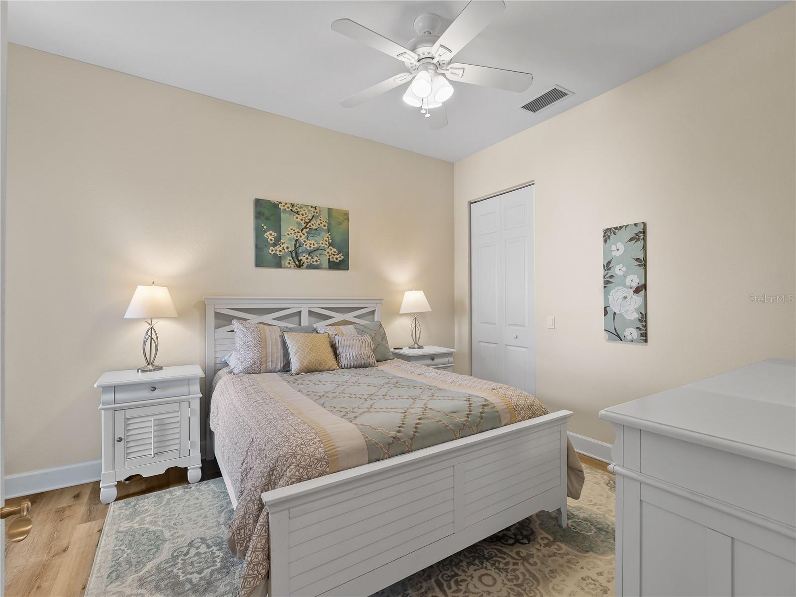 Image 30 of 72 For 10390 Longshore Road 83