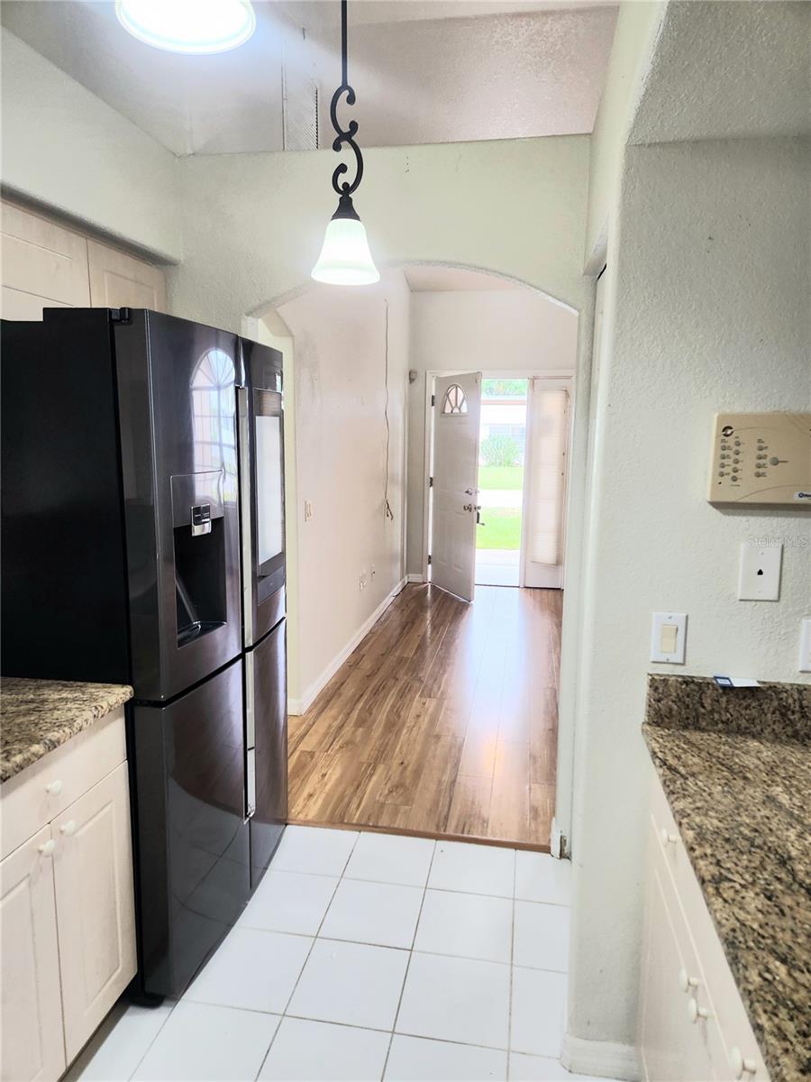 Image 12 of 32 For 195 Columbia Road