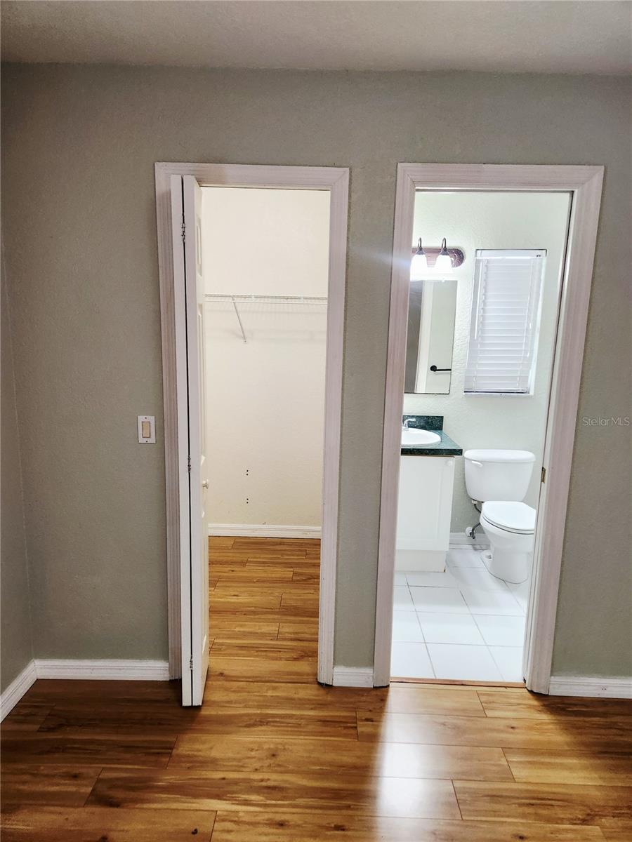 Image 14 of 32 For 195 Columbia Road