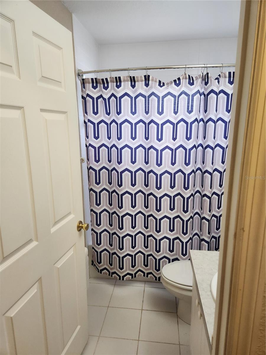 Image 20 of 32 For 195 Columbia Road