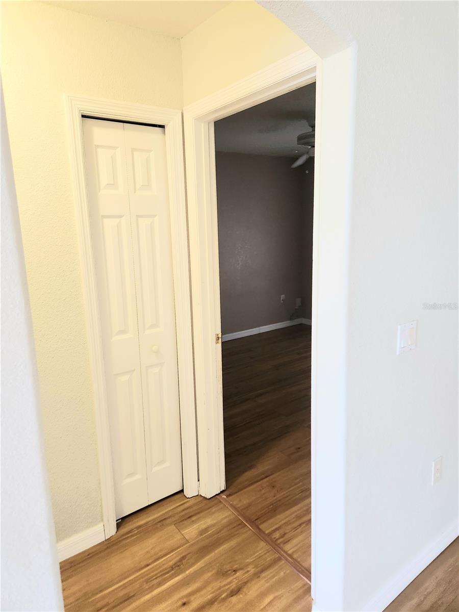 Image 22 of 32 For 195 Columbia Road