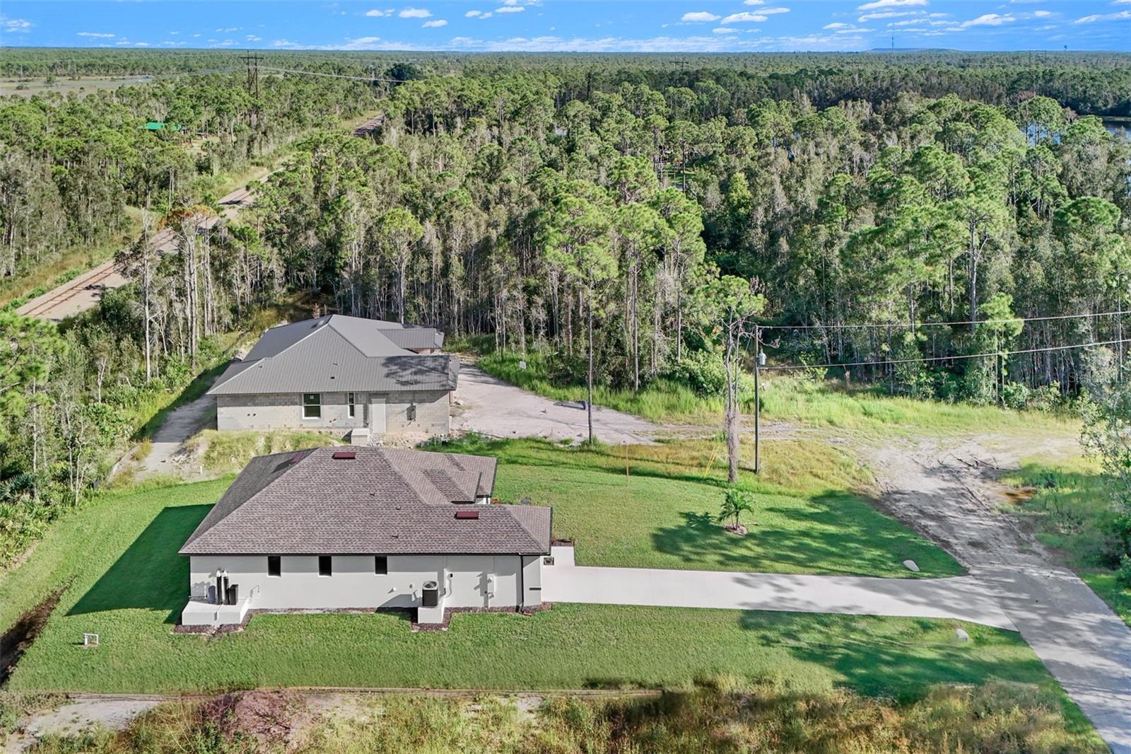 Image 25 of 32 For 12460 Catalina Drive