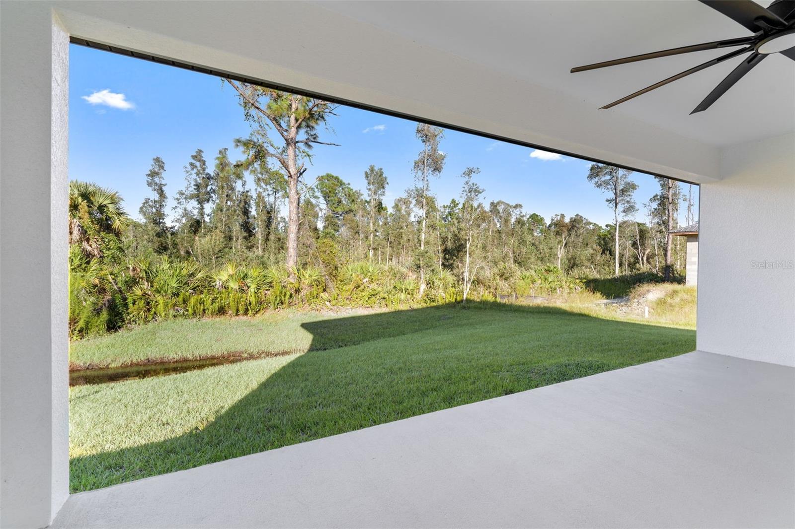 Image 26 of 32 For 12460 Catalina Drive