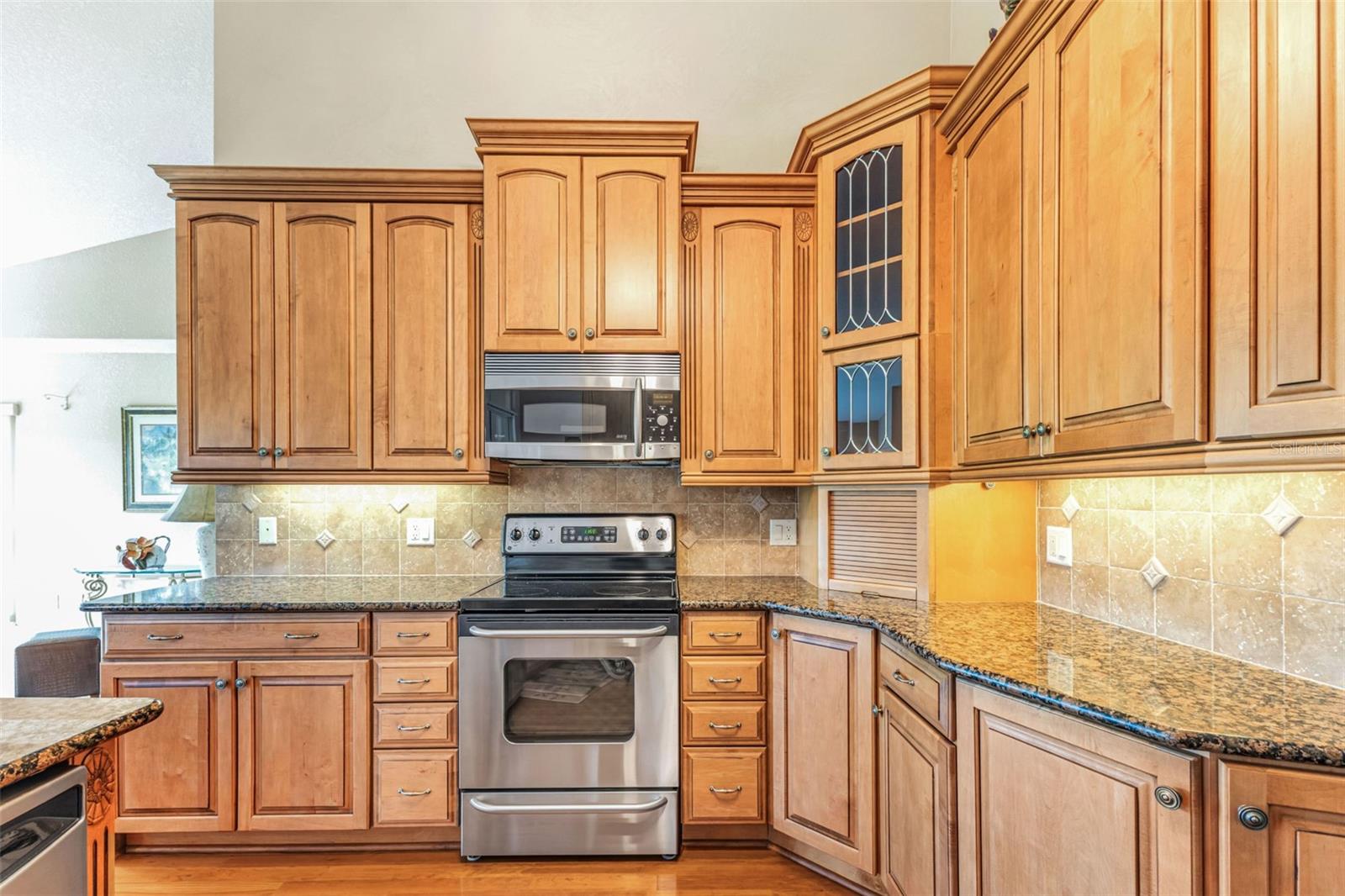 Image 7 of 70 For 14309 Bridgeview Lane